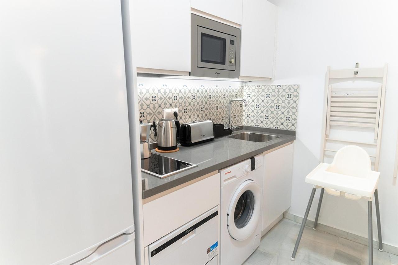 Downtown Apartment 3 Bedrooms 2 Bathrooms Wifi Sevilla Bagian luar foto