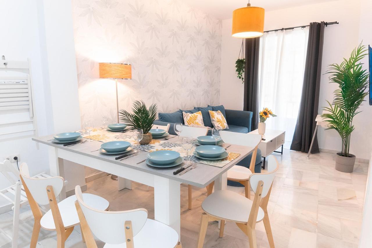 Downtown Apartment 3 Bedrooms 2 Bathrooms Wifi Sevilla Bagian luar foto