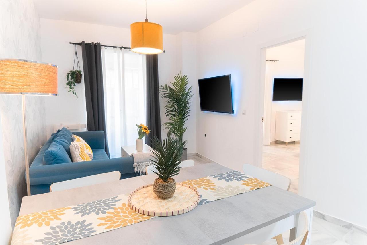 Downtown Apartment 3 Bedrooms 2 Bathrooms Wifi Sevilla Bagian luar foto