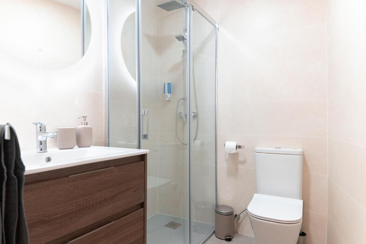 Downtown Apartment 3 Bedrooms 2 Bathrooms Wifi Sevilla Bagian luar foto